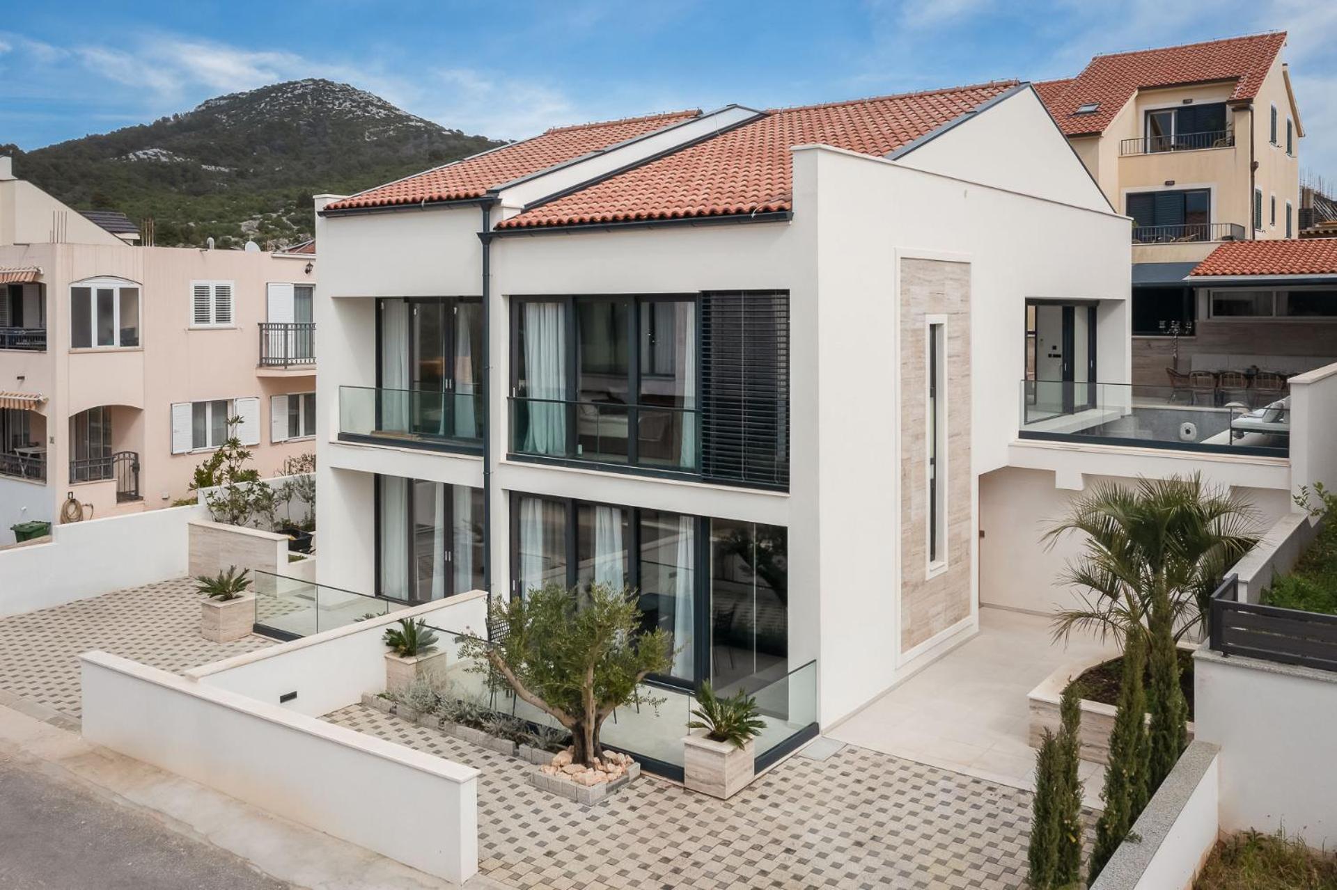 Villa Royale With Pool Hvar Town Esterno foto